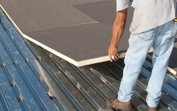 benefits of insulating Garras flat roofing