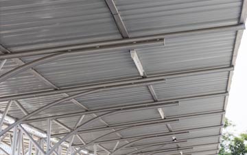 installing Garras metal roofing